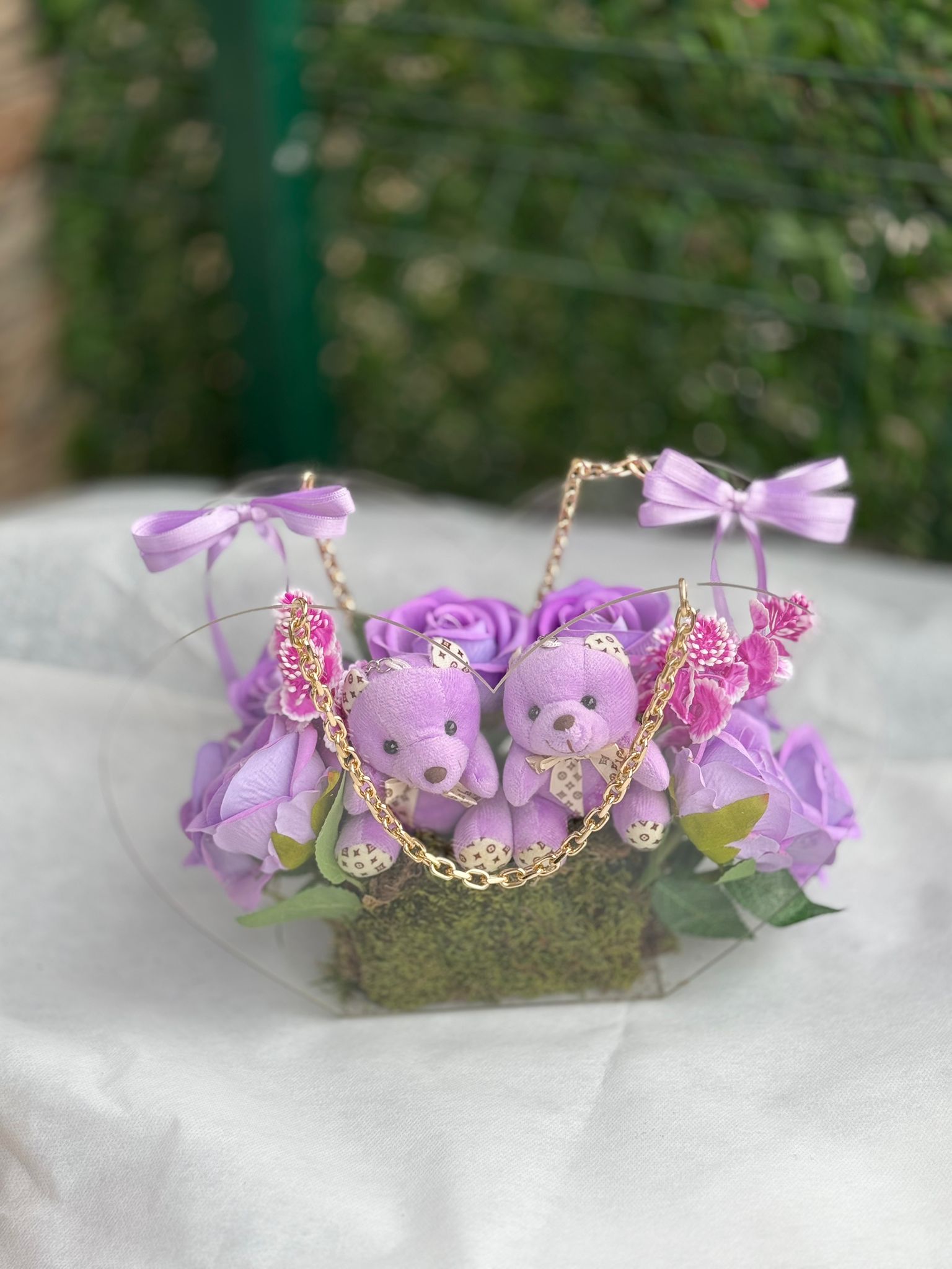 Çantada Gül ve Ayıcık